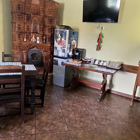 Casa Adelmar Hotel Tulcea Eksteriør billede