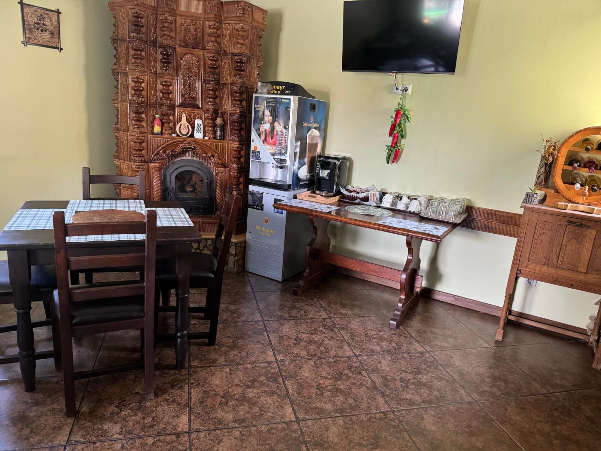 Casa Adelmar Hotel Tulcea Eksteriør billede